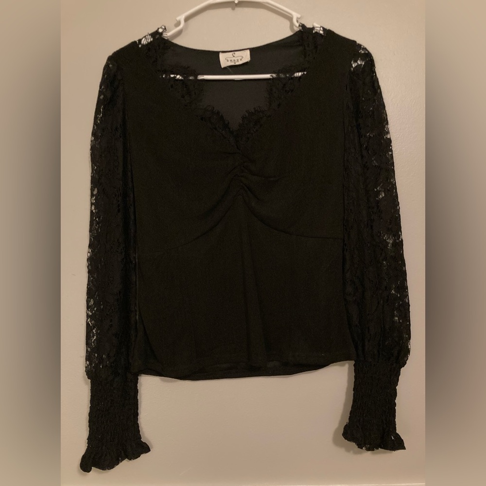 Black Lace-Sleeved Sweetheart Shirt Romantic Gothic